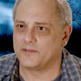 Tom Sullivan — Demon Hands (uncredited)