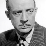 Lester Matthews — British Officer (uncredited)