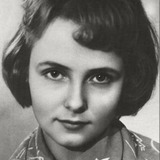 Lyudmila Krylova — Svetlana, Pankratov's wife