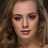 Wiktoria Gąsiewska — Nika