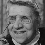 Amalia Pellegrini — Nannina (uncredited)