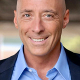 Nick Stellate — Bouncer (uncredited)