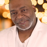 Джон Сезар — Warehouse Worker (uncredited)