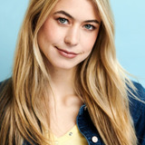 Hannah Kat Jones — Cassidy (segment "The Gawkers")