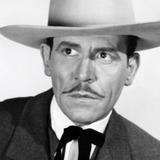 Кеннет МакДональд