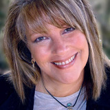 Suzie Steen — Reporter (uncredited)