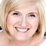 Kim Handysides — Woman / Narrator / Singer (voice)