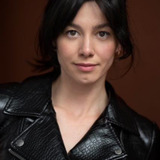 Justyna Karłowska — Renata