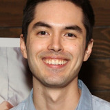 Джеймс Суини — Dennis