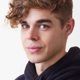 Andrea Bechis — Dom