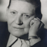 Lucie Höflich — Gina