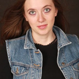 Sophie Karl — Female Geek (uncredited)