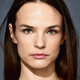 Tina Vrbnjak — Tia Žana (voice)