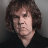 Gary Moore — Guitar/Lead Vocals