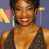 Адриан Ленокс — Sandy