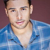 Manolo Herrera — Luis