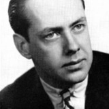 Howard Erskine — Carlyle Patron