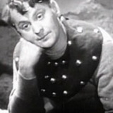 Donald Kerr — Reporter (uncredited)