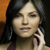 Claudia la Gatta — Luz Clarita