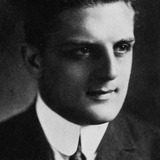 Lamar Johnstone — Guy de Gisbourne