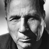 Tom Wilson — Stagehand Carrying Poles / Passerby Outside Hotel (uncredited)