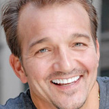 Уоррингтон Джиллетт — Jason (uncredited)