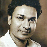 Dr. Rajkumar — Gopi / DCP Chandrashekhar (Dual Role)