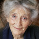 Phyllida Law — Distinguished Lady