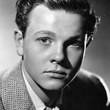 Robert Arthur — High School Boy (uncredited)