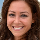 Menna Shalabi — هدير - ضيفة شرف