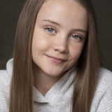 Tessa Kozma — Lily