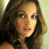 Pamela Sue Martin — Susan Shelby