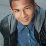 Таи Урбан — Child on News #1 (uncredited)