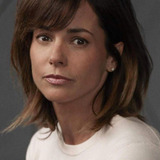 Stephanie Szostak — Sarah