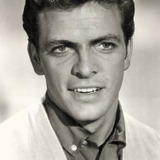 Gary Conway — Leo 'The Lion' Burke