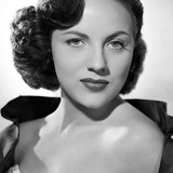 Marlo Dwyer — (uncredited)