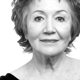 Тина Грэй — Miss Ackroyd