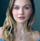 Алана Боден — Lucy