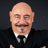 Louis Kemon — Patron du cabaret