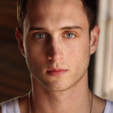 Chet Hanks — Dexter