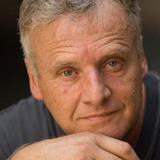 Martin Jacobs — (uncredited)