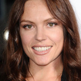 Agnes Bruckner — Kris Kardashian