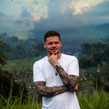 Lewis Raymond Taylor — Actor