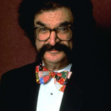 Gene Shalit — Self (archive footage)