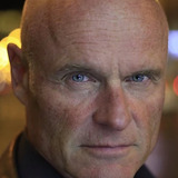 Richard Zeman — Lieutenant Carl Hanson