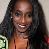 Феми Тейлор — Oola