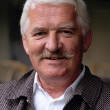 Hans Alfredson — (voice)