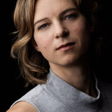 Anjorka Strechel — Elsa
