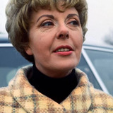 Pauline Jameson — Maureen Summers