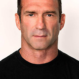 Тим Коннолли — Leonidas' Father